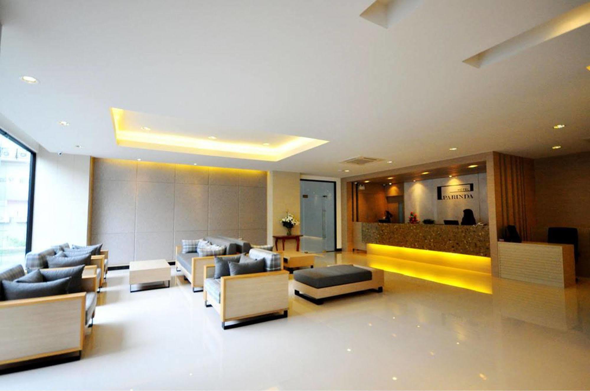Parinda Hotel Bangkok Ngoại thất bức ảnh